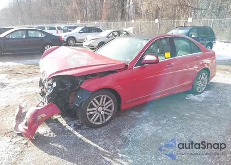 2009 Mercedes-Benz C 300 Luxury/Sport из США, поврежденный, VIN WDDGF54X19R070381